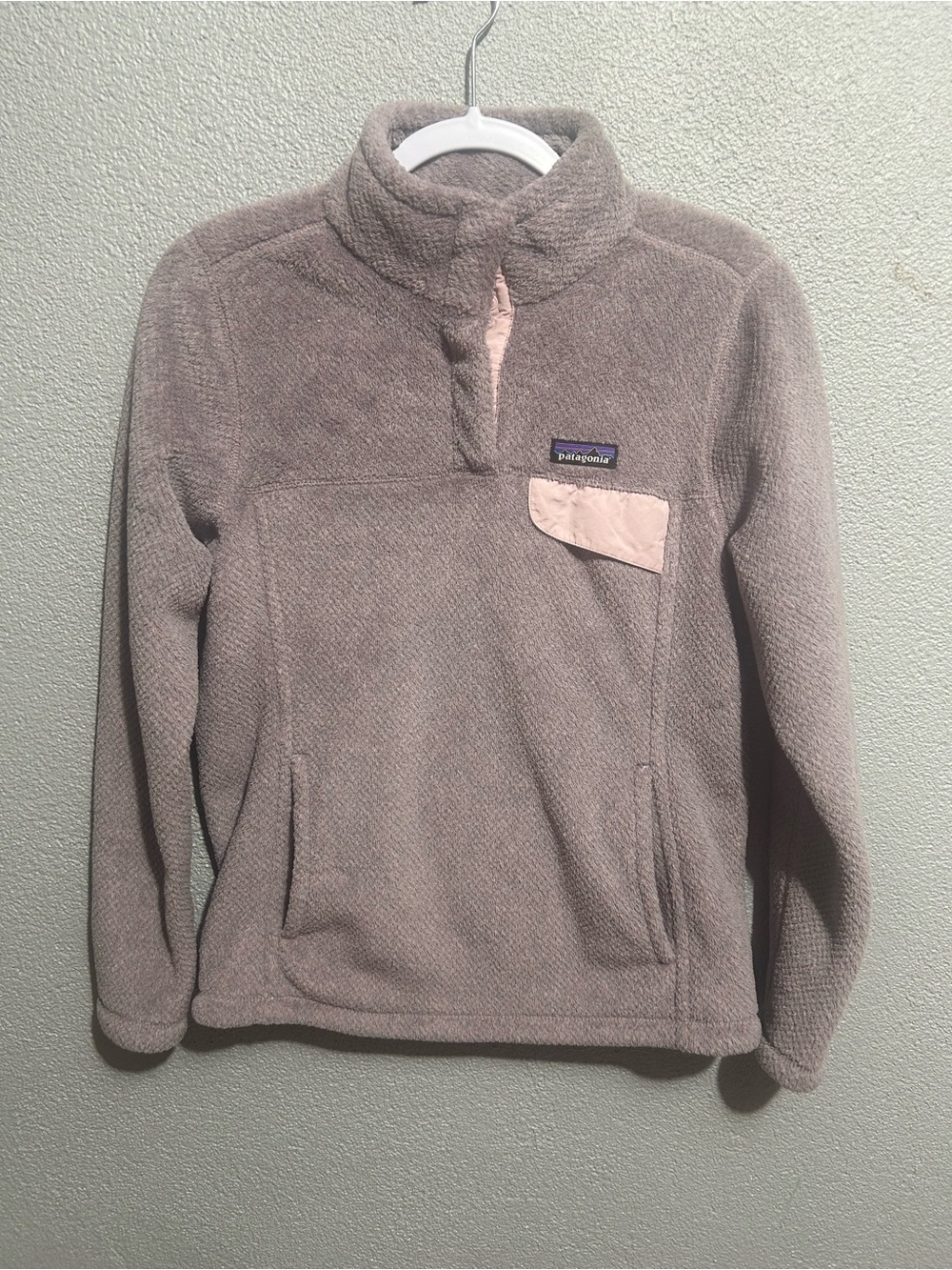 Like new Patagonia Re tool snap up pullover size medium